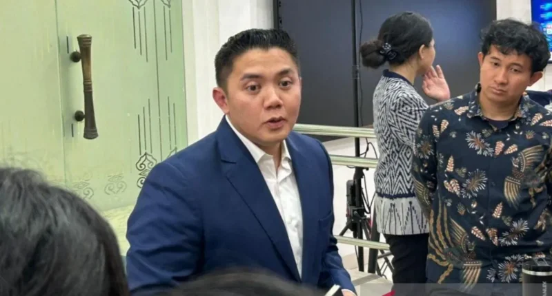 Istana Klaim Pemerintahan Stabil