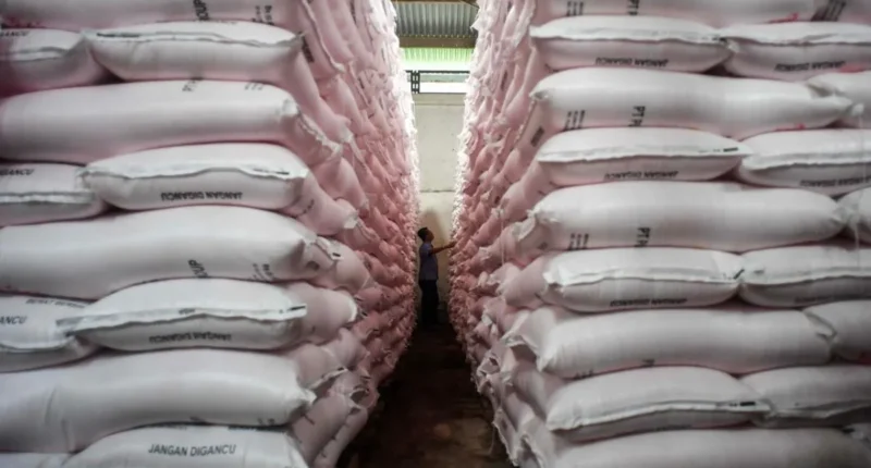 Stok Pupuk Bersubsidi Dipastikan Aman