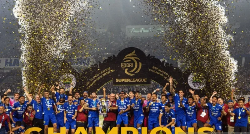 Euforia Bobotoh Pecah Rayakan Sejarah Hattrick Juara Liga Persib Bandung